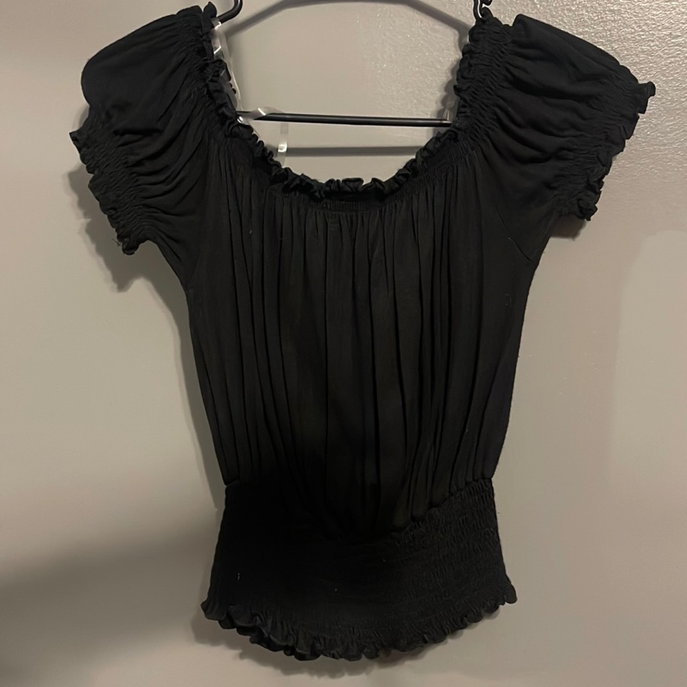Shirt from Rue 21, size small, color black